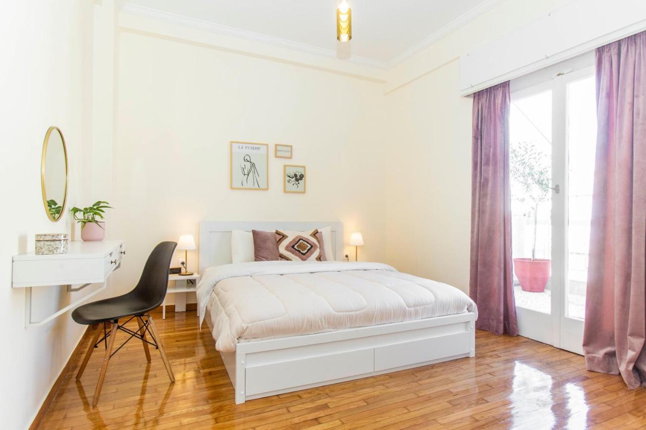 Loucas Apartment Athén Kültér fotó